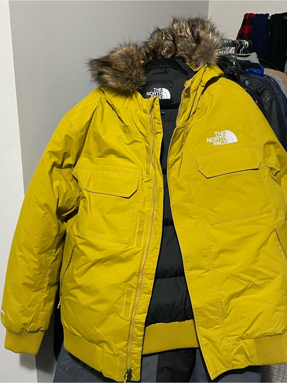 The North Face McMurdo Bomber Jacket Men’s XL Mineral Gold Yellow